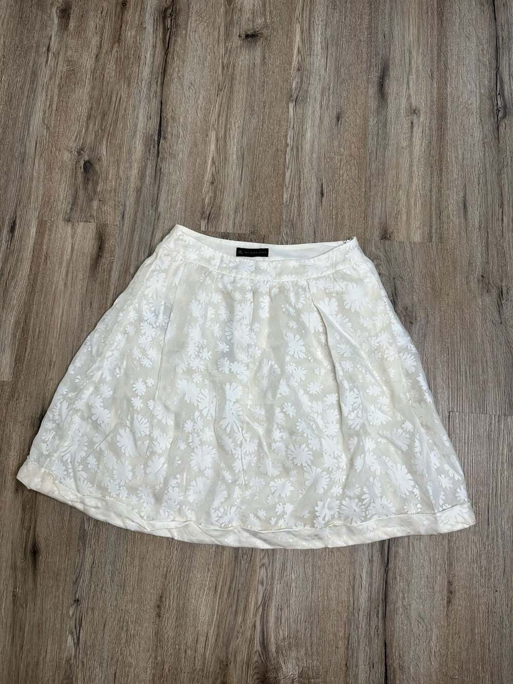 Burberry White Floral Jacquard Silk Blend Mini Skirt NWT
